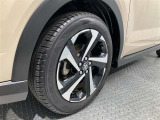 『トヨタ純正アルミホイール装着車になります!』スタイリッシュでとてもかっこいいですね♪