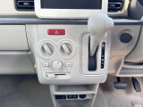 操作しやすさが分かるシフト周り。使用感や表示の見やすさ、周辺スイッチの有無もチェック。