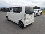 スタッフはスポーツカー、クロカン系、ミニバン系などクルマのカスタムが好きです!会社のイベントとしてドリフトや走行会参加も進んで行っております。