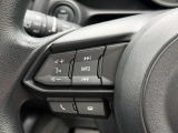 ハンズフリー機能付!しっかり前を向いたまま、音量の調節や通話ができます。