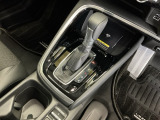 発進時から滑らかに加速する無段階変速のCVTはストップ&ゴーの多い街の中も快適です