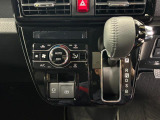 オートエアコンで操作も簡単です♪寒い冬も暑い夏でも車内快適!