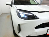 LEDヘッドライトです。デザイン性がよくとても明るいので、夜間の走行や悪天候でも安心です。しかも長寿命!