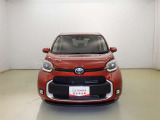 大きすぎず、小さすぎず、運転もしやすくシートアレンジも多彩で、どの世代の方にも気に入っていただけるお車です♪