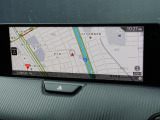 マツダコネクトの12.3インチワイドセンターディスプレイです。『Android Auto』『Apple CarPlay』や独自のコネクテッドサービスに対応したインターフェイスシステムです。