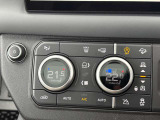 ディフェンダー 110 X ダイナミック HSE 3.0L D300 ディーゼル 4WD 