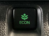 ★ECONスイッチ★ エコドライブを加速しよう!スイッチをONにすると、運転の仕方によるロスを抑え込み燃費をよくするようクルマが頑張ります(*^ー^*)燃費向上にチャレンジ♪
