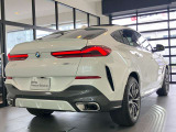 BMWのメカニックによる、100項目の納車前点検エンジン、ミッション、マフラー、電気系統やコンピュータなどを詳細に点検します。交換基準の部品があれば、純正部品を使用し整備した後にお客様にお渡しします。