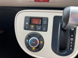 オートエアコン付きなので車内も快適