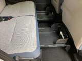 床面に置きたくないお荷物はこの「置きラクボックス」へどうぞ♪