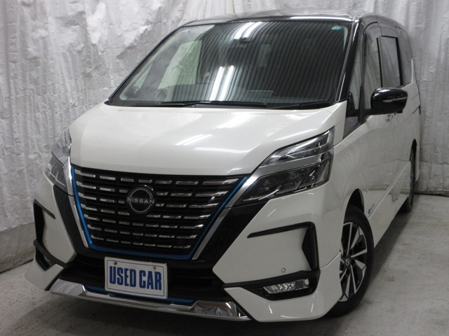 セレナ 1.2 e-POWER ハイウェイスターV 