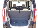 ◆定員乗車時のカーゴルームです。普段のお買い物の荷物やたくさんの収納が可能です。