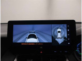 パノラミックビューモニター 車両上空より写したような画像をモニターに表示☆車庫入れや、幅寄せなどに大変便利な機能です。