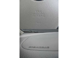 運転席・助手席エアバック付き