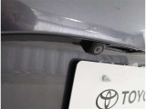 バックカメラが付いているので後方確認が非常にしやすいです。今や運転初心者も熟練者も必須装備!ついていて損はないですね♪