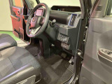 納車前にはプロのメカニックが点検、整備を行いますので安心してお乗り頂けます!!