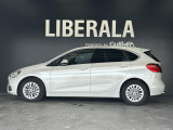 ◆LIBERALAは、輸入車選びの新たなスタイルを提案するインポート・セレクト・ブランドです。オーナー様となる方がクルマから直接感じる感性を第一にした、最良の一台との出会いをコーディネートいたします。