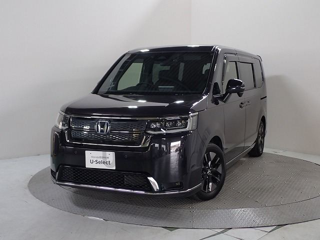 ステップワゴン  2.0 e:HEV スパーダ