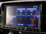 CD、DVD、Bluetooth、AM、FMができます。