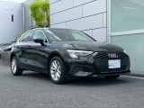 どの角度から見てもすぐに「Audi」だと分かり、時間が経っても古さを感じません。Audiの哲学であるタイムレスなデザインをすべての車に採用しています。