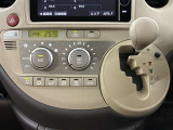 購入後も安心の走行距離無制限のトヨタのロングラン保証全車1年付き。有償ですが最長3年間走行距離無制限の保証をお付けする事が可能。安心感が違います♪やっぱりトヨタ♪ 月曜定休