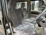 当店では、販売車両は納車前に1台1台心を込めて仕上げ作業を行って納車いたします!ご満足感を感じて頂けるよう、仕上げ作業・徹底清掃を実施致します!!