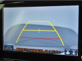 バックガイドモニターが装備されていますので、後方視界もしっかり確保出来ます!車庫入れが苦手な方も安心のアイテム!!