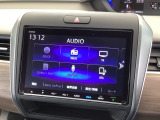 ナビ機能だけでなく、ミュージックサーバー、Bluetooth、フルセグテレビ、DVDとCD再生など、オーディオ機能がついています。