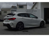 118i M Sportの入荷です!お車詳細や展示状況はフリーダイヤル(0078-6002-498412)またはBPS城東鶴見06-6933-6600迄お問合せ下さい。