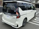 セレナ 1.2 e-POWER ハイウェイスターV 