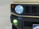 消費電力が少なく長寿命の社外LEDヘッドライトバルブに、社外のLEDイエローフォグ!