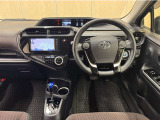 運転しやすいインパネ周りです。見やすいレイアウトで快適なドライブをサポートします☆☆