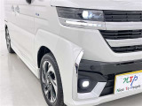 フォグランプ装着車です。暗い夜道の車両前方を明るく照らします