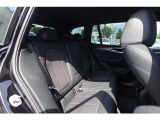 リアシートも広々とご利用頂けます。お車詳細や展示状況はフリーダイヤル(0078-6002-498412)またはBPS城東鶴見06-6933-6600迄お気軽にお問合せ下さい。