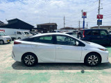 気になる車はタッチの差で売れる事が多々ありますのでお電話ください。その後ご契約頂き必要な書類のやりとりは郵送で可能です。