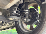 お車を安心してお乗りいただく為には、足回りの定期点検が欠かせません。サービスサポート(有償保証)では無料点検もご提供しており、安心のカーライフをお過ごしいただけるサポート体制が整っています。