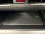 【ワイヤレス充電機能Qi】置くだけでスマホの充電をしてくれます!