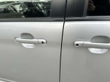 当社の査定士が直に査定し、入庫したお車なので、自信を持ってお勧め出来、また安心してお乗り頂けます!(支払総額は、車検又は法定点検に掛かる費用や、税金・登録手数料等が含まれた、店頭納車での総額です)