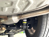 お車を安心してお乗りいただく為には、足回りの定期点検が欠かせません。サービスサポート(有償保証)では無料点検もご提供しており、安心のカーライフをお過ごしいただけるサポート体制が整っています。