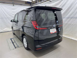 走りにこだわりながら収納力も持ち合わせたお車です。