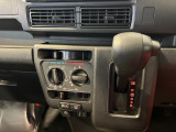 当店の車両をご覧いただき誠にありがとうございます(^^)何かございましたらお気軽にお問い合わせくださいませ。