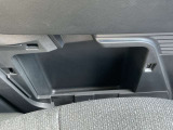 車検証などを収納でるスペースあります。