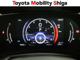 昼間でもくっきり見やすい、高質感メーターです。