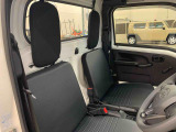 中古車は一点物!気になる車は早めのお問い合わせをお願いします。