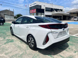 自社陸運局指定工場完備で国家資格車検検査員資格を持った整備士による整備。ステレオ、エアコン等走行に関係のない所も不具合があれば修理してお渡しいたします。それに加えて「6ヵ月・5000Km」の無償保証付き!