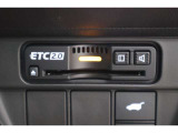 ETC車載器付ですので高速道路の料金所もスムーズに通行できます。