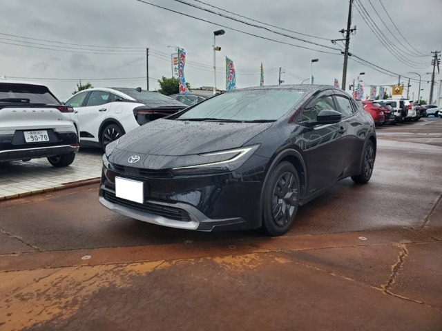 プリウス 2.0 G E-Four 4WD （6AA-MXWH65）