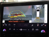 バックガイドモニターを装備しています、車庫入れもラクラクです。パノラミックビューモニターを搭載しています、上からの画像も表示されます。