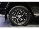 メルセデスの認定中古車「サーティファイドカー」では、万一お車が故障した場合も、ご購入後1年間もしくは2年間※は走行距離にかかわらずメルセデス・ベンツ正規サービスネットワークで無料修理いたします