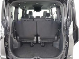 広々としたラゲージスペースを備えています。大きなものや長さのある荷物もしっかりと積み込めます。